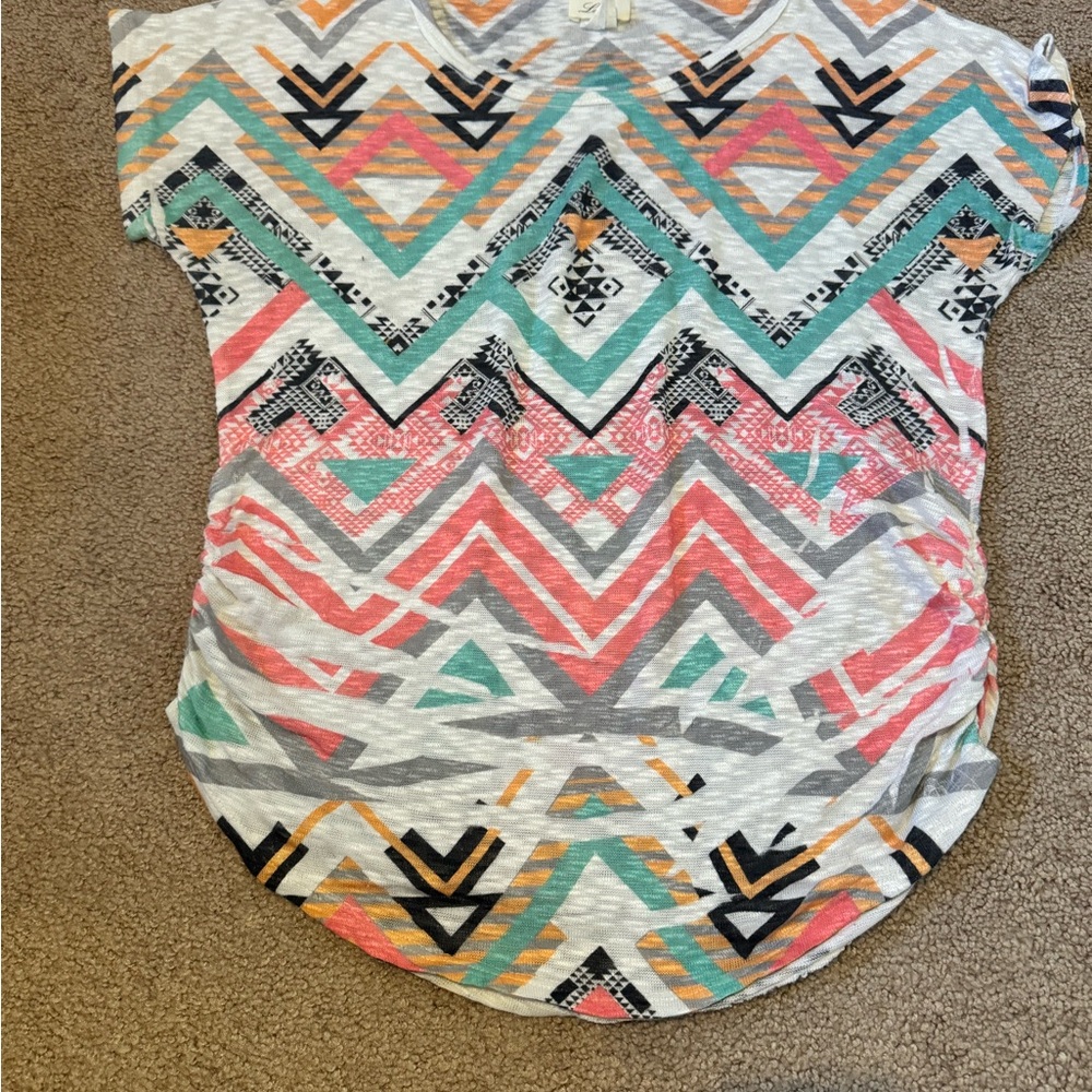 Geometric Multicolor Short Sleeve Tee